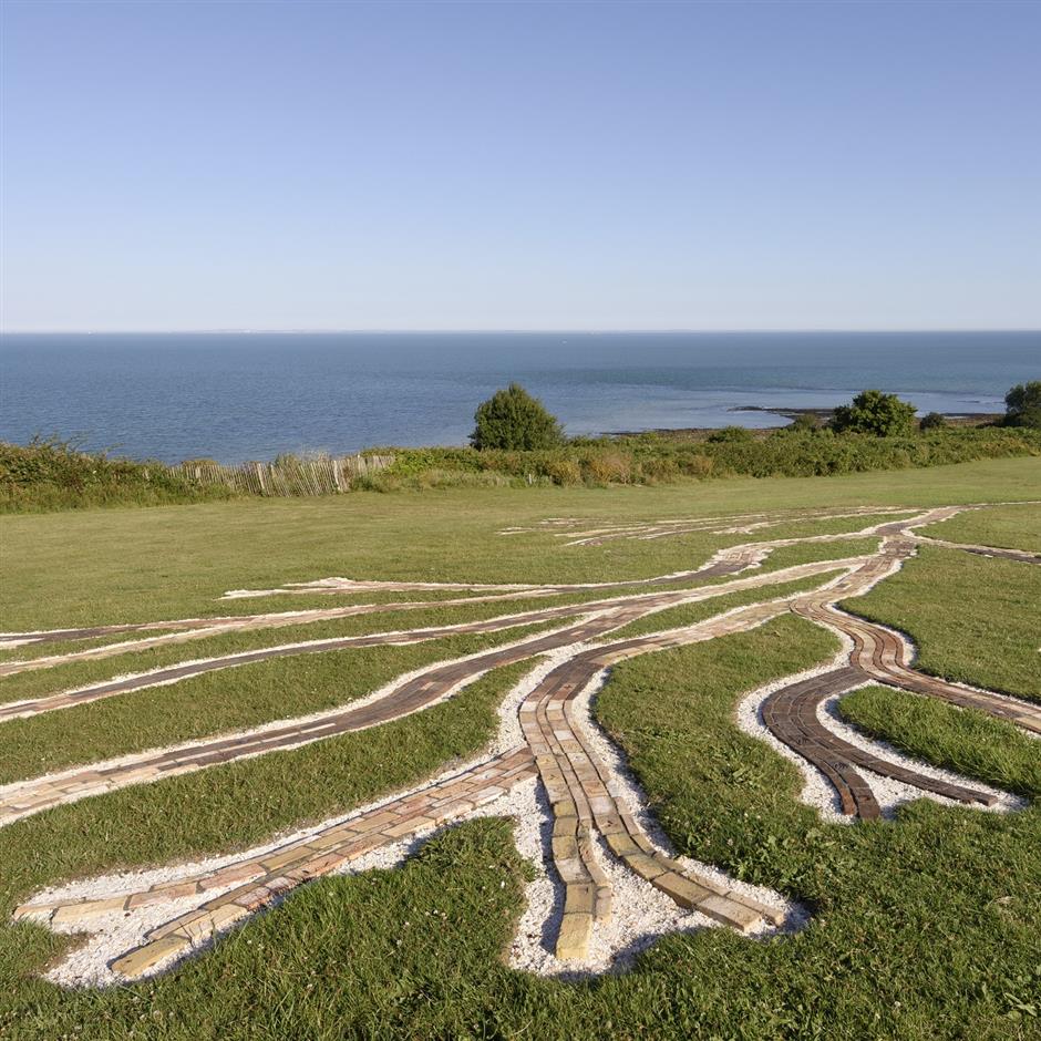 Renata Byrne: East Cliff Yoga and meditation 