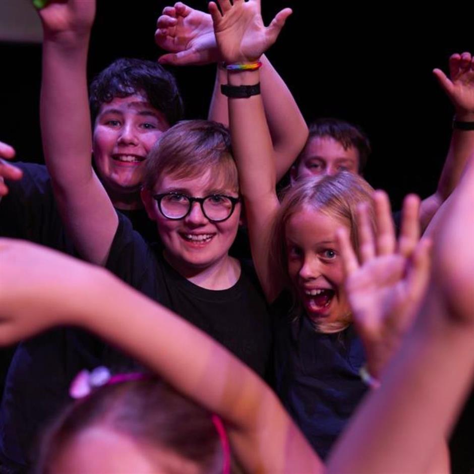 Neon Afterschool: Years 5 & 6
