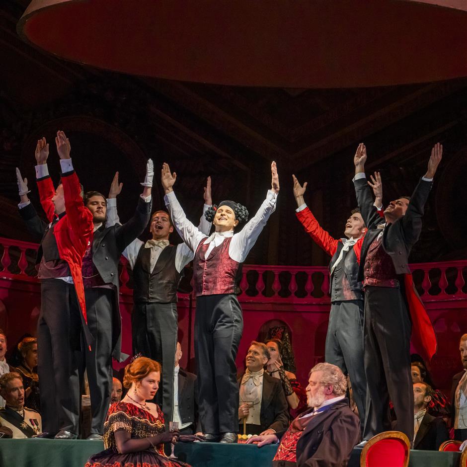 Royal Ballet & Opera - La Traviata (Opera)