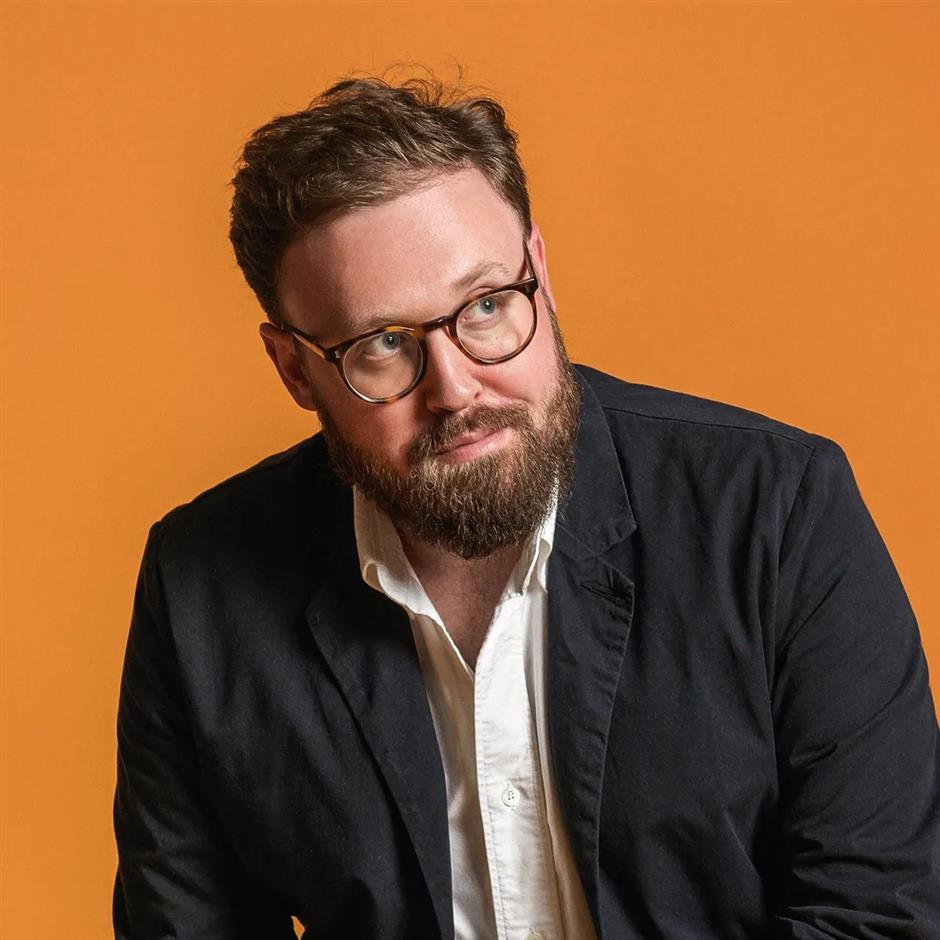 Quarterhouse Comedy Club with John Kearns