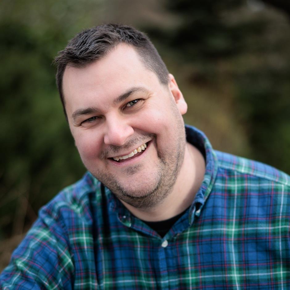 Ross MacKay: Tractors, Trouble & Intergalactic Adventure