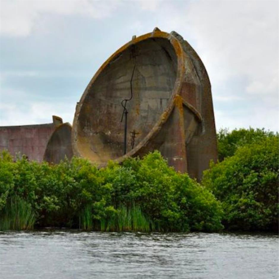 Hanna Tuulikki Performance: Sound Mirrors at RSPB Denge